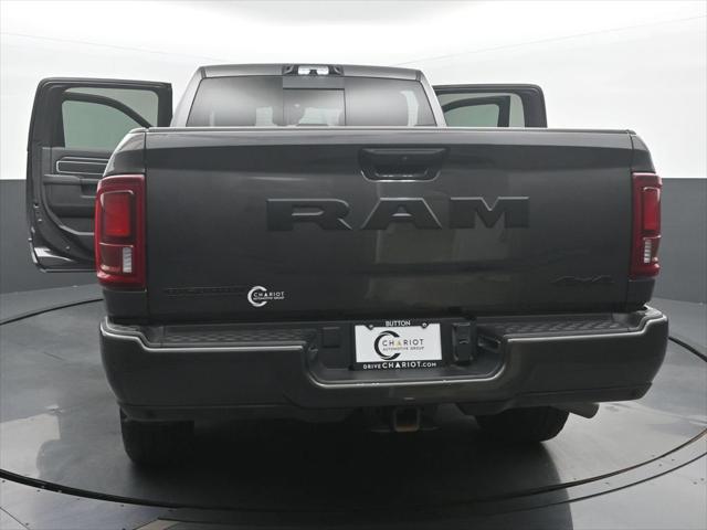 2025 Ram 2500 Big Horn Crew Cab 4x4 64 Box