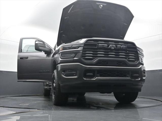 2025 Ram 2500 Big Horn Crew Cab 4x4 64 Box