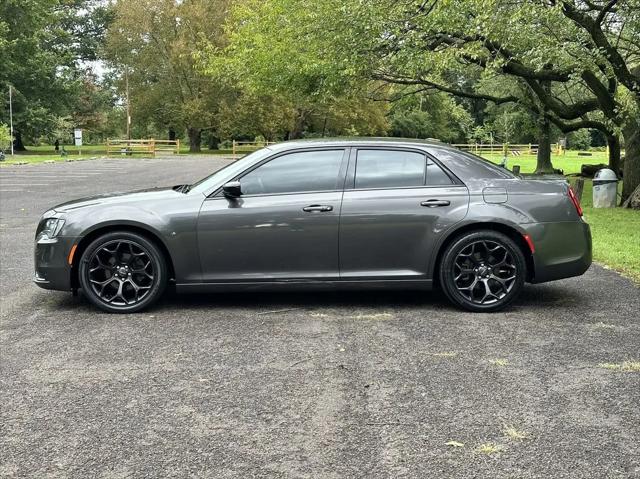 2019 Chrysler 300 Touring