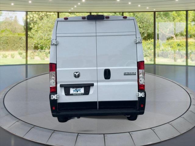 2025 Ram ProMaster 2500 Cargo Van Tradesman High Roof 159 WB w/Pass Seat
