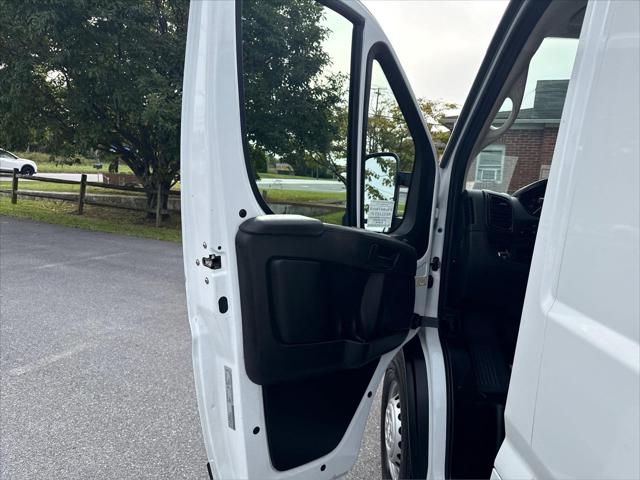 2025 Ram ProMaster 2500 Cargo Van Tradesman High Roof 159 WB w/Pass Seat