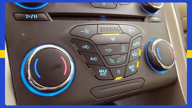 2016 Ford Fusion Hybrid SE