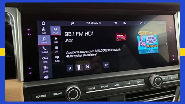 2021 Porsche Macan Macan
