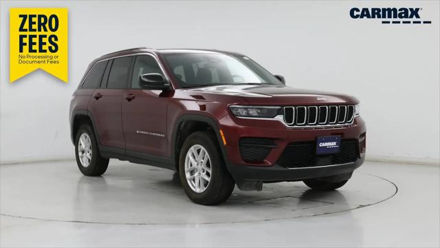2025 Jeep Grand Cherokee Laredo X 4x4 for sale in Merriam, KS