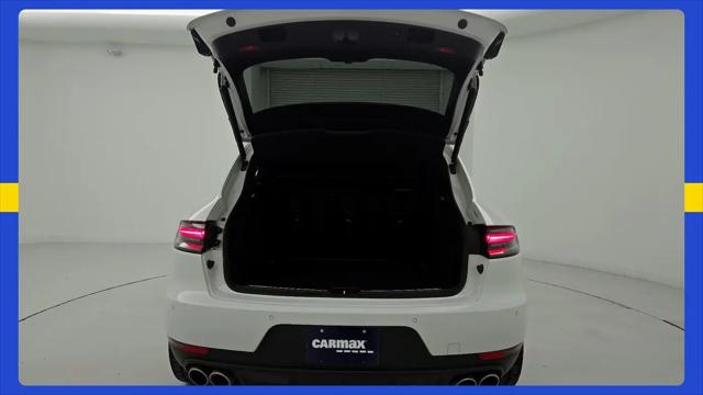 2020 Porsche Macan S