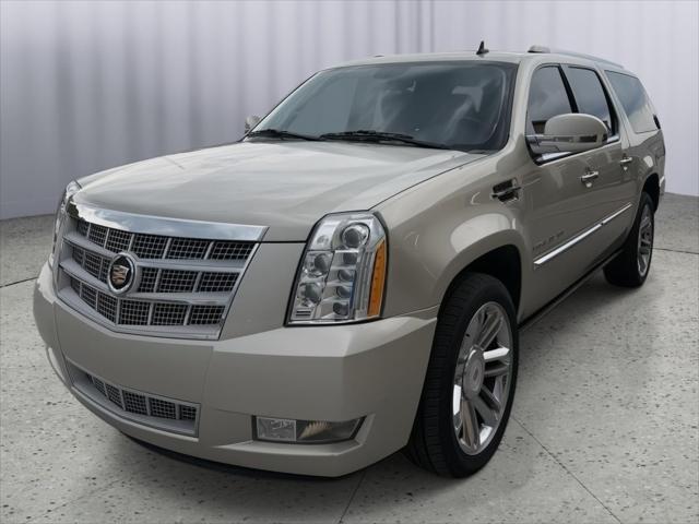2013 Cadillac Escalade ESV Platinum Edition for sale in Fort Scott, KS