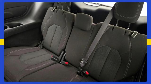 2023 Chrysler Pacifica Touring