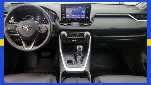 2019 Toyota RAV4 XLE Premium