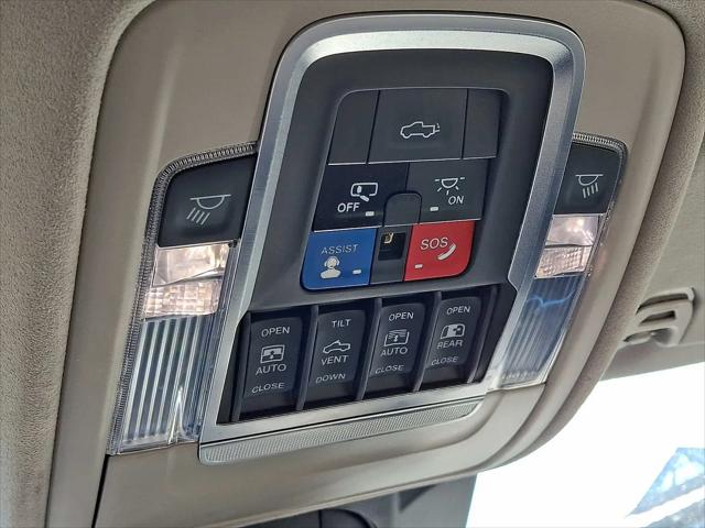 2022 Ram 1500 Limited Crew Cab 4x4 57 Box