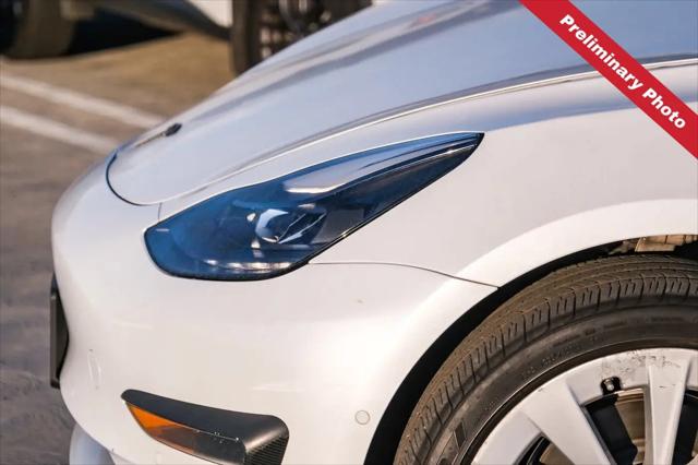 2022 Tesla Model 3 Rear-Wheel Drive