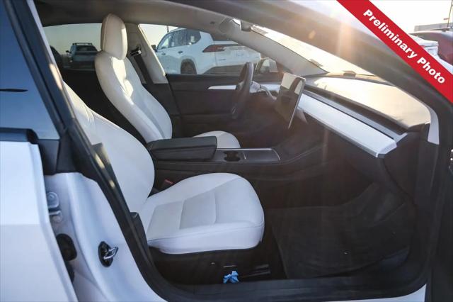 2022 Tesla Model 3 Rear-Wheel Drive