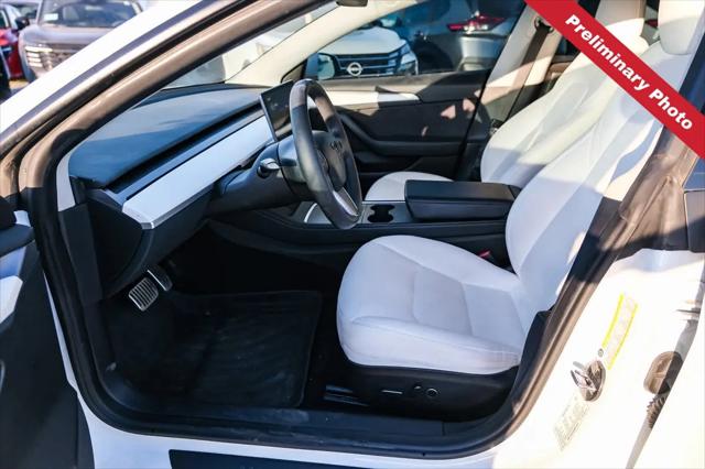 2022 Tesla Model 3 Rear-Wheel Drive