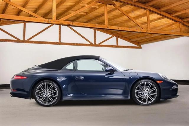 2015 Porsche 911 Carrera