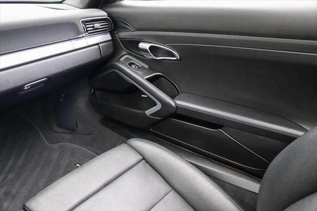 2015 Porsche 911 Carrera