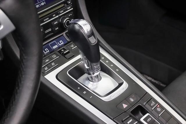 2015 Porsche 911 Carrera
