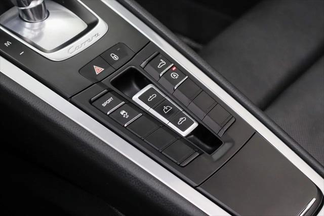 2015 Porsche 911 Carrera