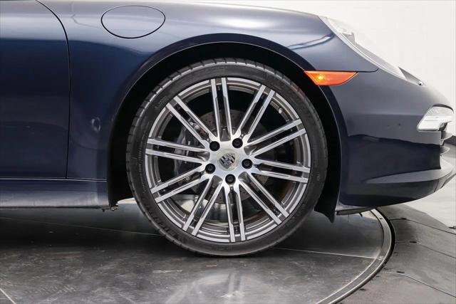 2015 Porsche 911 Carrera