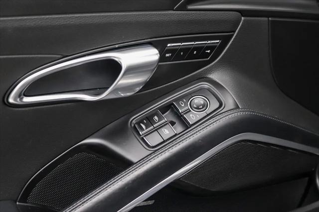 2015 Porsche 911 Carrera