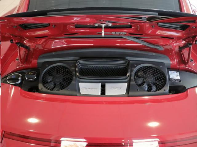2016 Porsche 911 Carrera 4 GTS