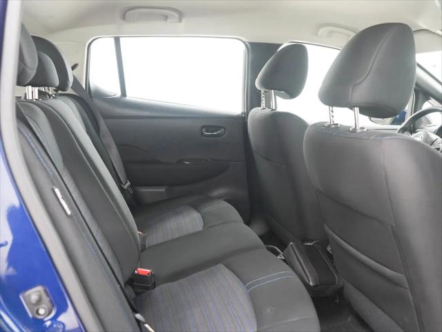 2025 Nissan LEAF S