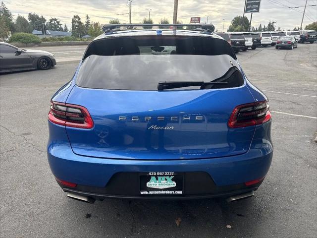 2018 Porsche Macan Macan