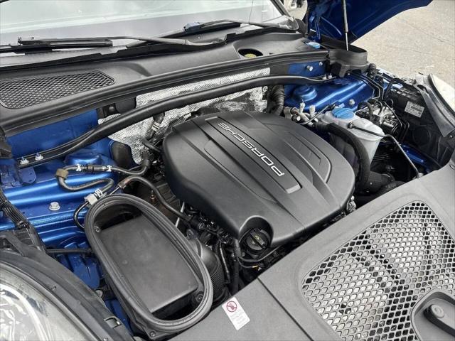 2018 Porsche Macan Macan