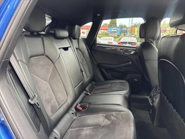 2018 Porsche Macan Macan