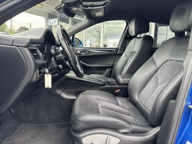 2018 Porsche Macan Macan