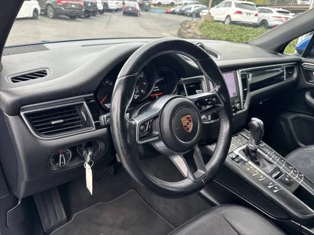 2018 Porsche Macan Macan