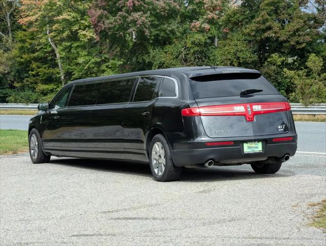 2015 Lincoln MKT Limo/Hearse