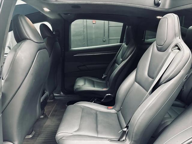 2022 Tesla Model X Plaid Tri Motor All-Wheel Drive
