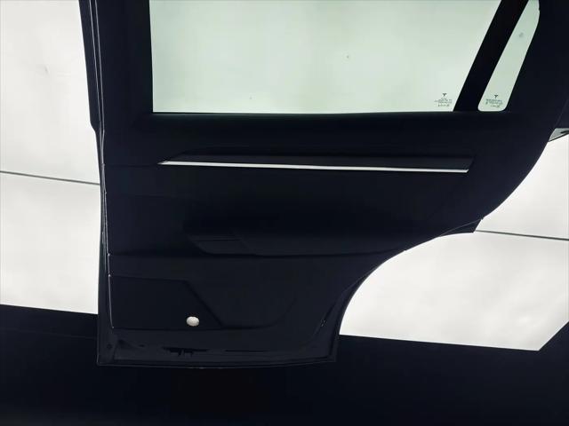 2022 Tesla Model X Plaid Tri Motor All-Wheel Drive