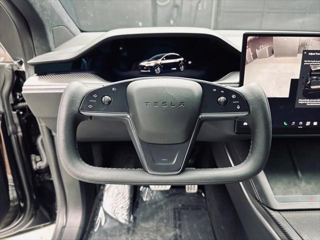 2022 Tesla Model X Plaid Tri Motor All-Wheel Drive