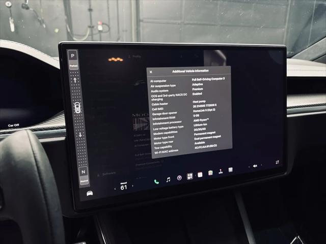 2022 Tesla Model X Plaid Tri Motor All-Wheel Drive