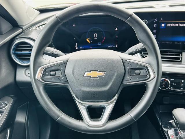 2025 Chevrolet Trax FWD LT