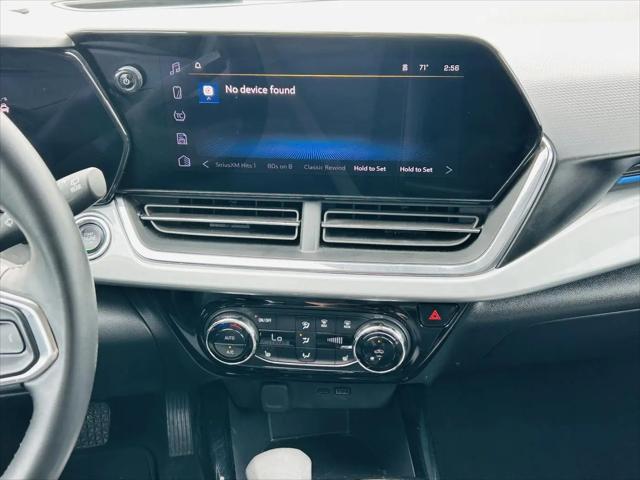 2025 Chevrolet Trax FWD LT
