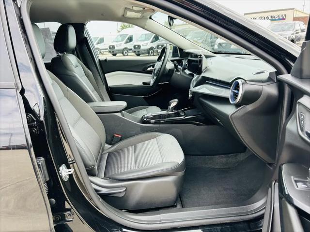 2025 Chevrolet Trax FWD LT