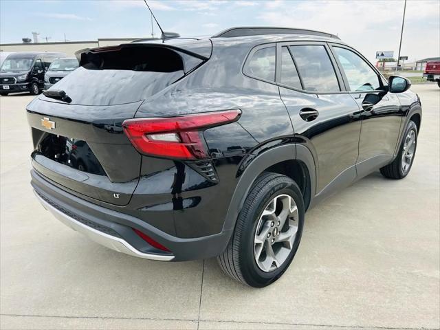 2025 Chevrolet Trax FWD LT