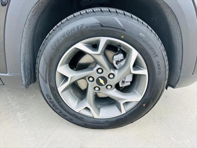 2025 Chevrolet Trax FWD LT