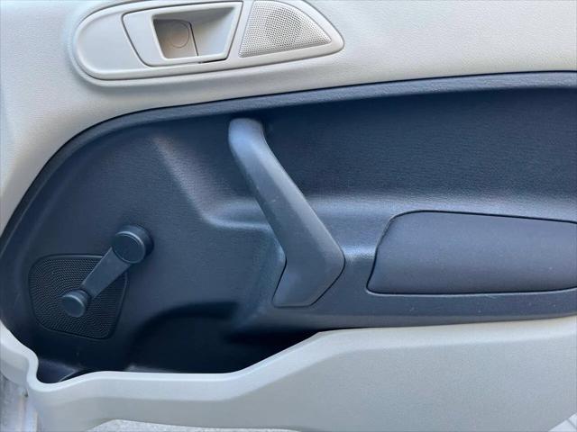 2012 Ford Fiesta S
