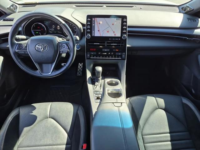 2022 Toyota Avalon XSE Nightshade Hybrid