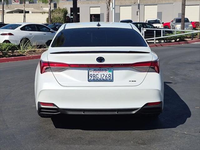 2022 Toyota Avalon XSE Nightshade Hybrid