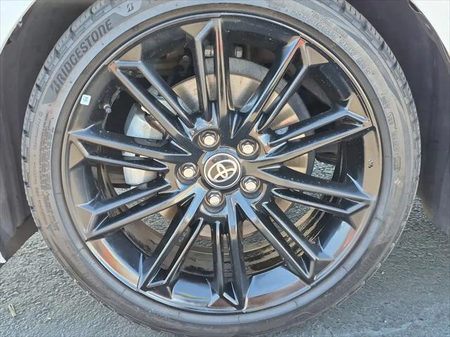 2022 Toyota Avalon XSE Nightshade Hybrid