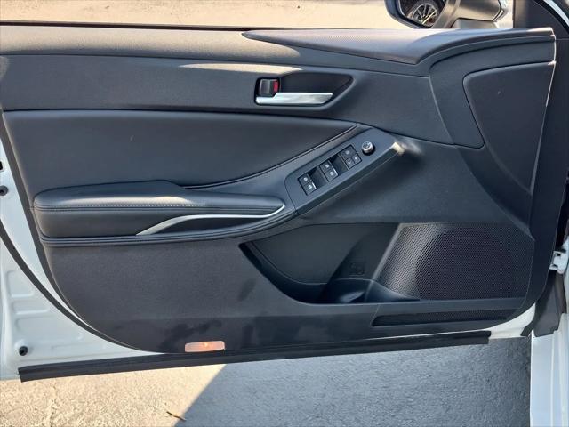 2022 Toyota Avalon XSE Nightshade Hybrid