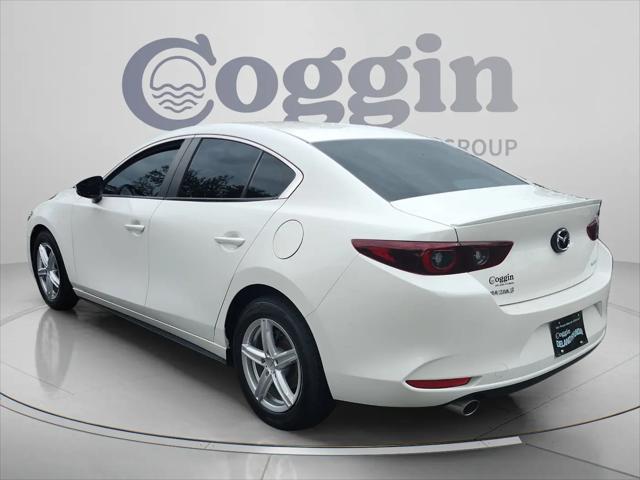 2022 Mazda Mazda3 Preferred