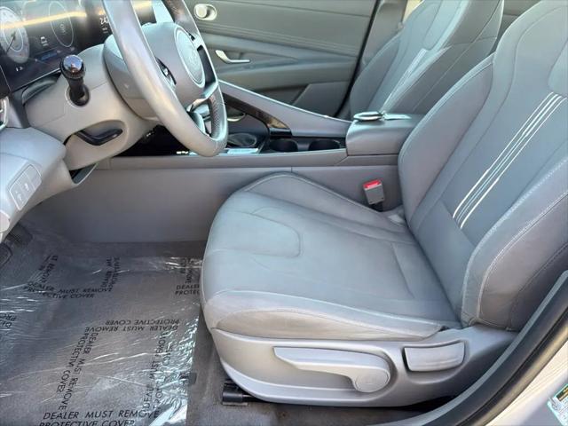 2025 Hyundai Elantra SEL Convenience