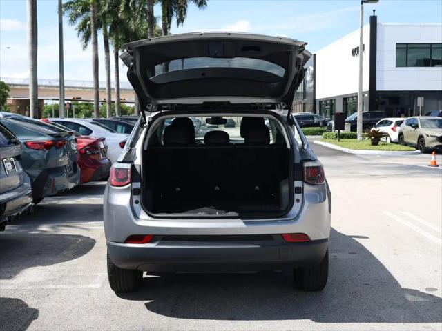 2020 Jeep Compass Sun and Wheel FWD