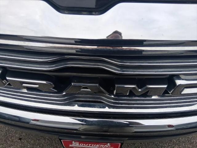 2022 Ram 1500 Laramie Crew Cab 4x4 57 Box