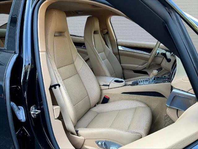 2012 Porsche Panamera S