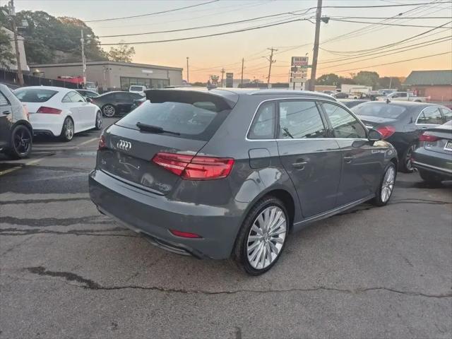 2017 Audi A3 e-tron 1.4T Premium